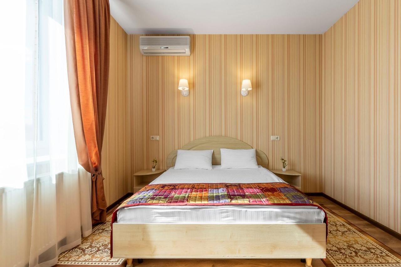 Гостиница Siesta Киев Sofiivska Borshchahivka Extérieur photo
