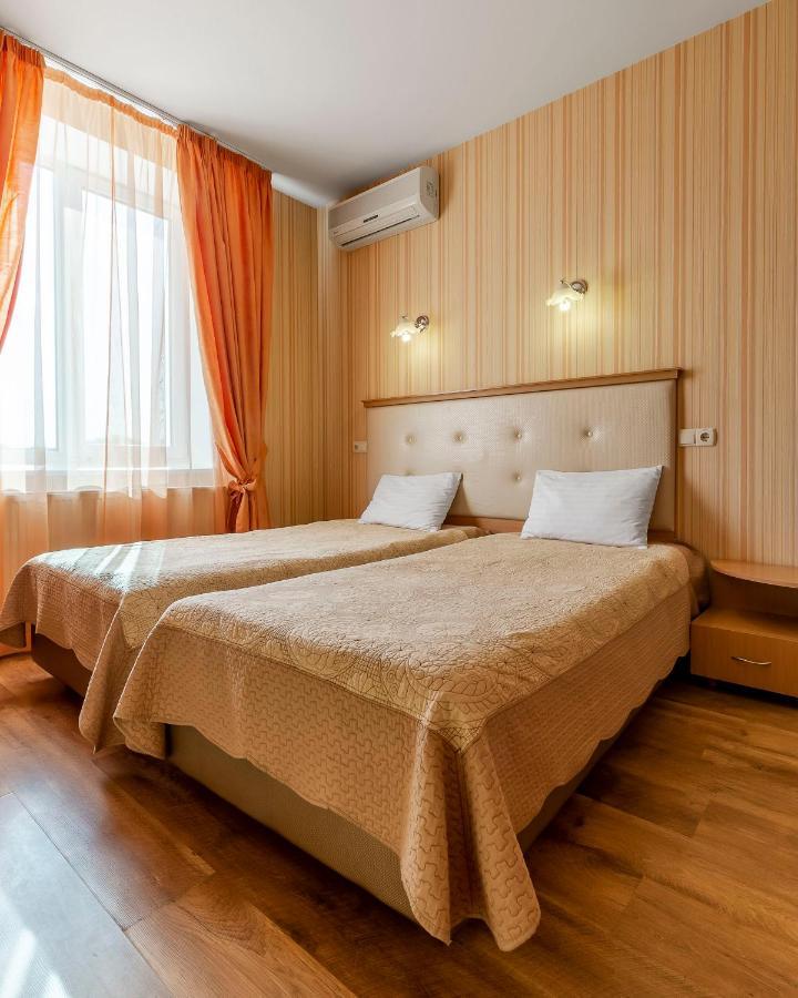 Гостиница Siesta Киев Sofiivska Borshchahivka Extérieur photo