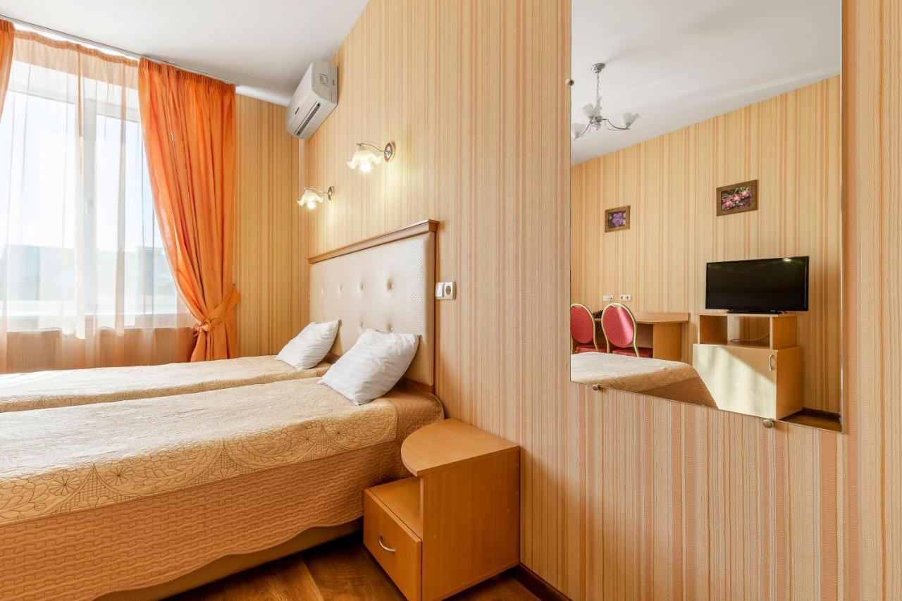 Гостиница Siesta Киев Sofiivska Borshchahivka Extérieur photo