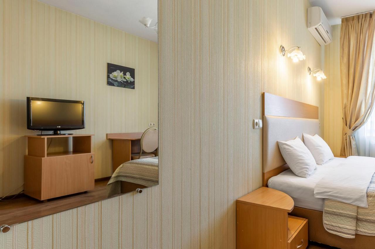 Гостиница Siesta Киев Sofiivska Borshchahivka Extérieur photo