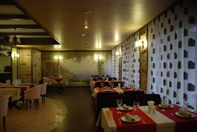 Гостиница Siesta Киев Sofiivska Borshchahivka Extérieur photo